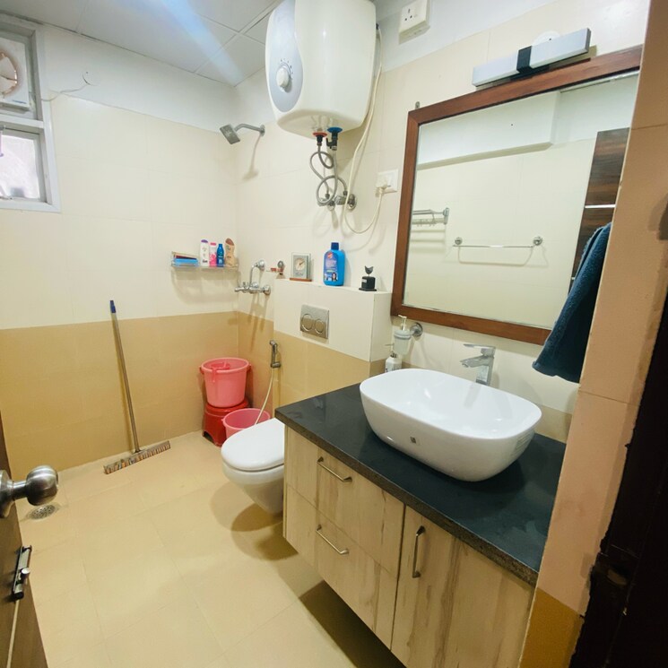 Bathroom, indosam75 4 Bedroom 2475 Sq.Ft. Apartment In Sector 75 Noida 9289350