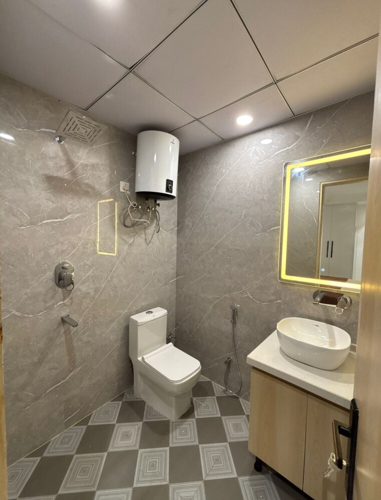 Bathroom, mohit-house 1 Bedroom 960 Sq.Ft. Apartment In Sushant Lok I Gurgaon 9289348