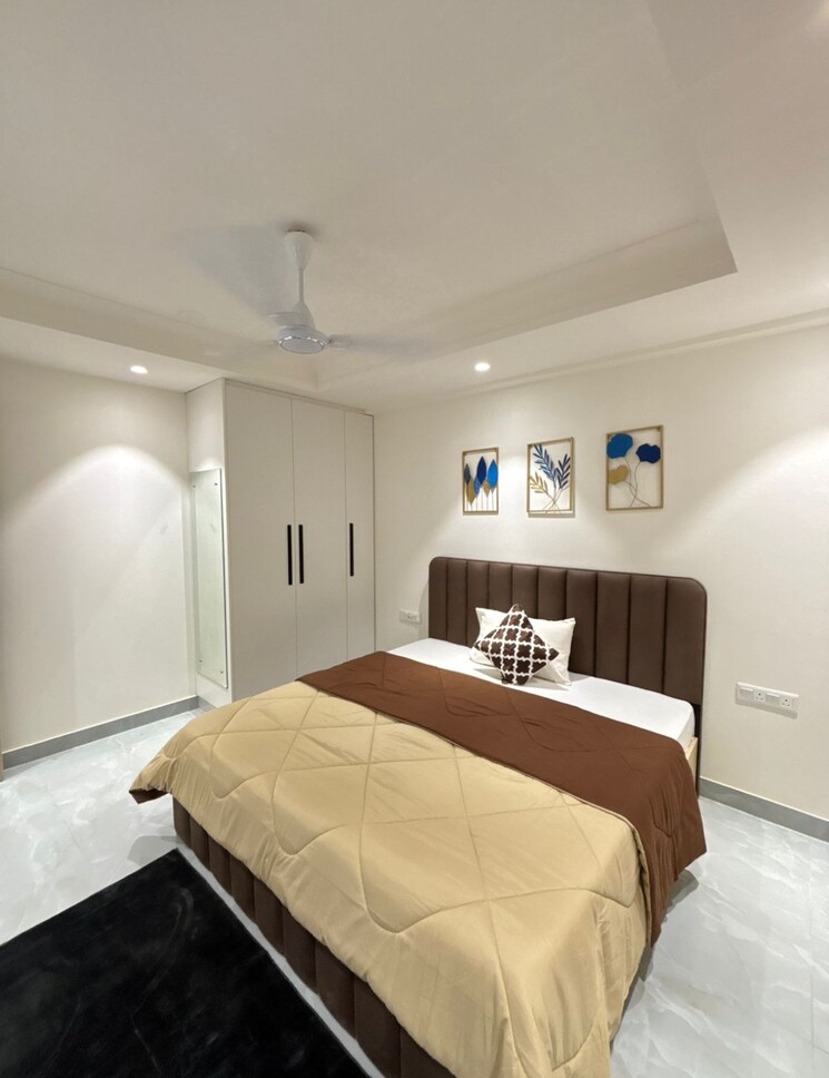 Master Bedroom, mohit-house 1 Bedroom 960 Sq.Ft. Apartment In Sushant Lok I Gurgaon 9289348