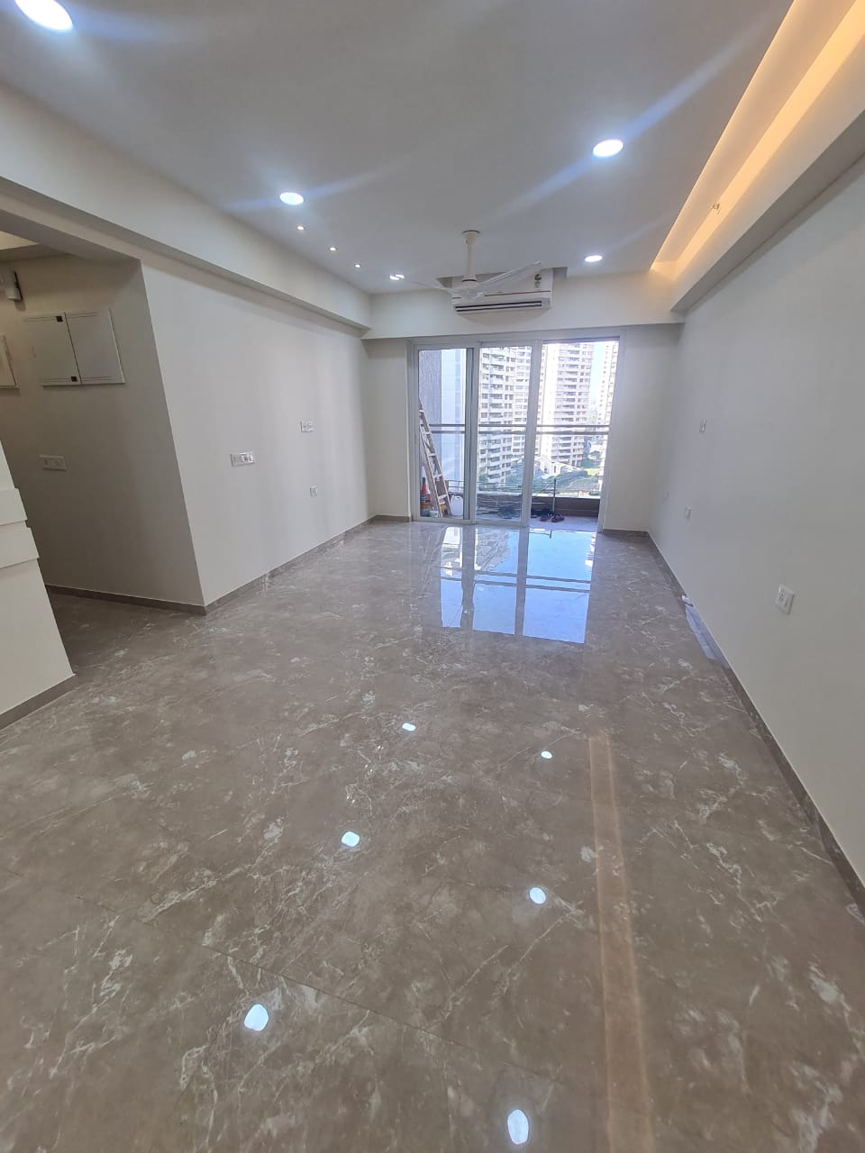 3 BHK Apartment For Rent in LnT Veridian
