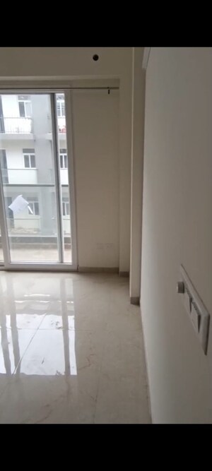 Bathroom in 2 BHK Apartment at Shree Vardhman Green Court, Sector 90 – for Rent