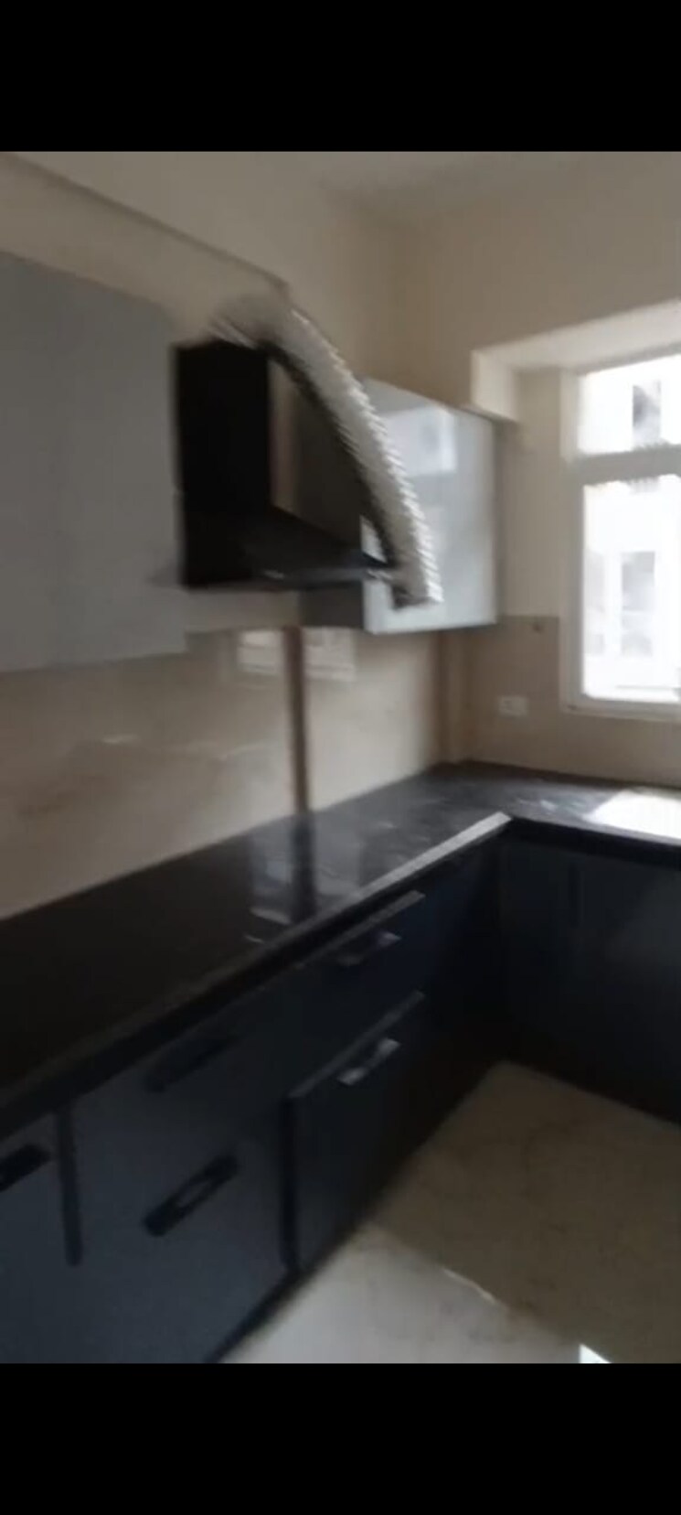 Kitchen, shree-vardhman-green-court 2 Bedroom 690 Sq.Ft. Apartment In Sector 90 Gurgaon 9289465