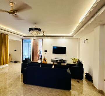 Living Room in 3 BHK Builder Floor at Saket – for Sale