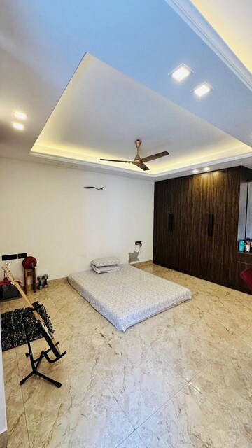 Bedroom in 3 BHK Builder Floor at Saket – for Sale