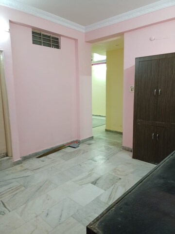 Room in 1.5 BHK Apartment at Narsingi – for Sale