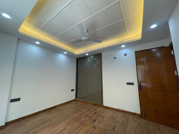 Cover Image, saket 3 Bedroom 1800 Sq.Ft. Builder Floor In Saket Delhi 9289426