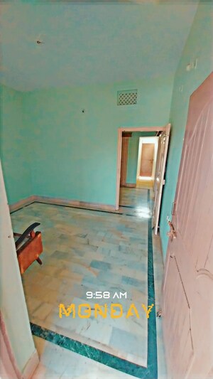 Room in 3 BHK Independent House at Ratu Road – for Rent