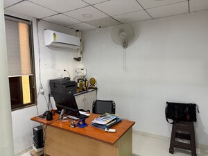 Team Area in  Office Space in IT/SEZ at Palanpur – for Rent