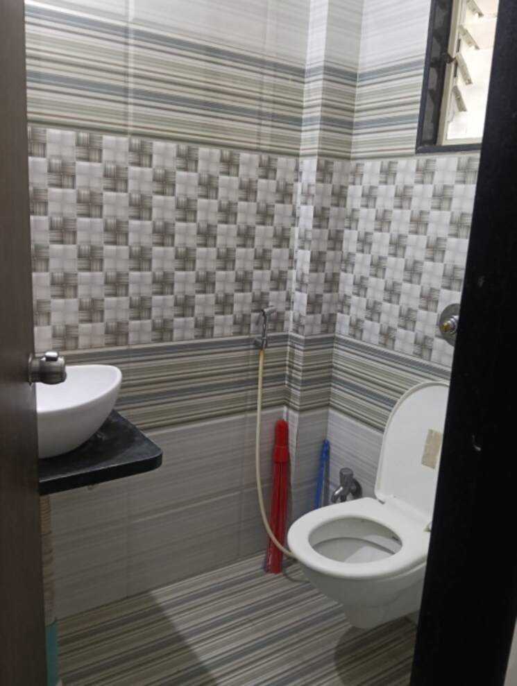 Bathroom, wakad 2 Bedroom 1150 Sq.Ft. Apartment In Wakad Pune 9289467