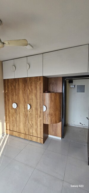 Furnished Amenities in 2 BHK Apartment at Siddhi Highland Haven, Balkum Pada – for Sale