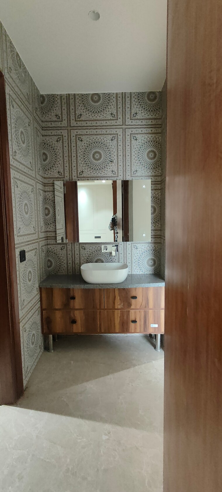 Master Bedroom, unitech-south-city-1 4 Bedroom 3000 Sq.Ft. Builder Floor In South City 1 Gurgaon 9289633