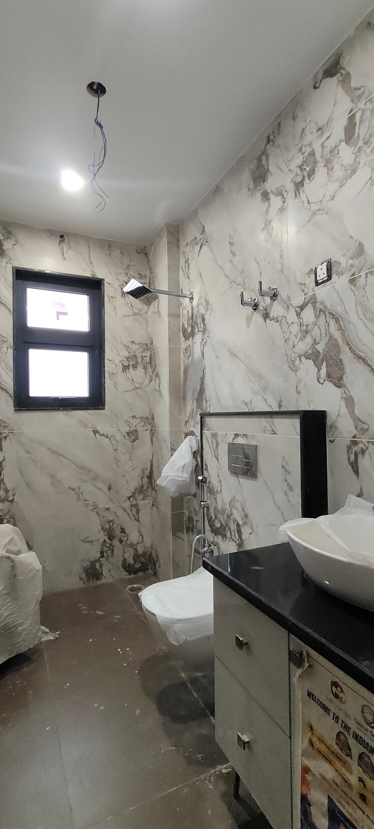 Bathroom, unitech-south-city-1 4 Bedroom 3000 Sq.Ft. Builder Floor In South City 1 Gurgaon 9289633