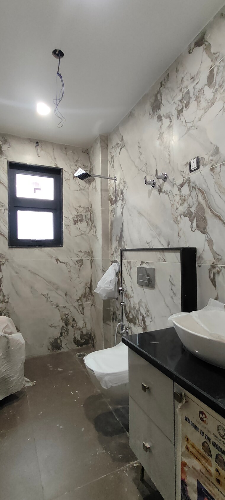 Bathroom, unitech-south-city-1 4 Bedroom 3000 Sq.Ft. Builder Floor In South City 1 Gurgaon 9289633