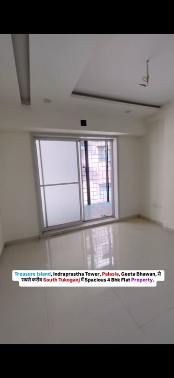 Room in 4 BHK Builder Floor at Mg Road – for Sale
