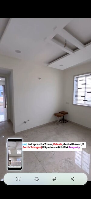 Room in 4 BHK Builder Floor at Mg Road – for Sale