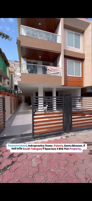 4 BHK Builder Floor – Exterior View View at Mg Road - for Sale