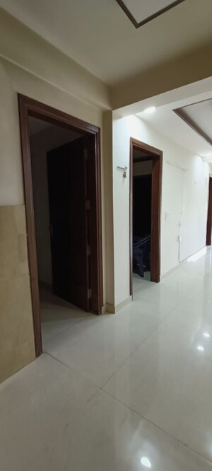 4 BHK Builder Floor For Rent in Green Fields Colony