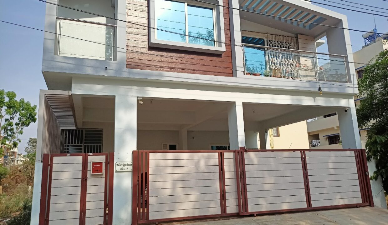 3 BHK + Pooja Room Independent House For Sale in Hennur