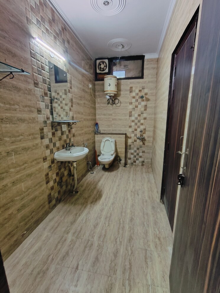 Balcony, vipul-square 1 Bedroom 540 Sq.Ft. Builder Floor In Sushant Lok I Gurgaon 9289766