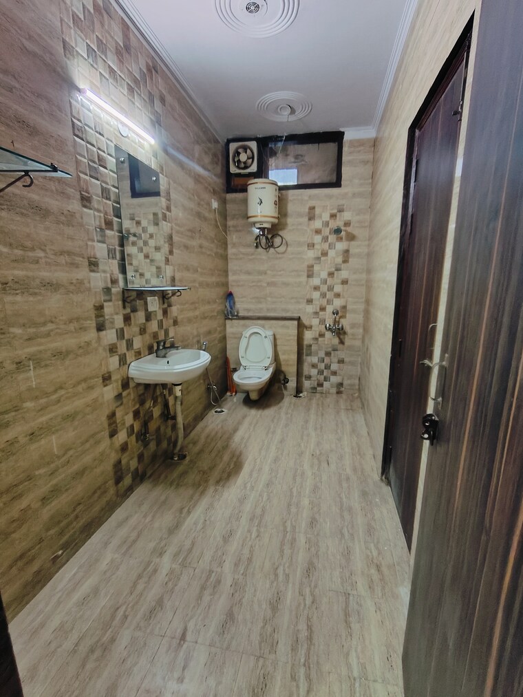 Balcony, vipul-square 1 Bedroom 540 Sq.Ft. Builder Floor In Sushant Lok I Gurgaon 9289766