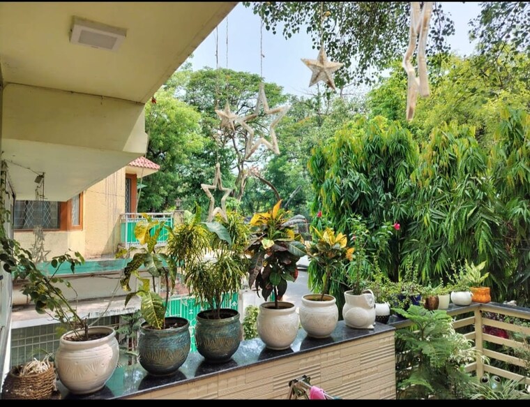 Exterior View, b2-green-glade-apartments 3.5 Bedroom 2000 Sq.Ft. Apartment In Vasant Kunj Delhi 9289792