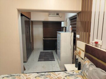 Room in 3.5 BHK Apartment at B2 Green Glade Apartments, Vasant Kunj – for Sale