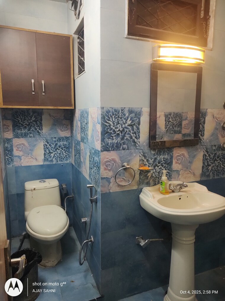 Kitchen, mehrauli 4 Bedroom 1600 Sq.Ft. Builder Floor In Mehrauli Delhi 9289922