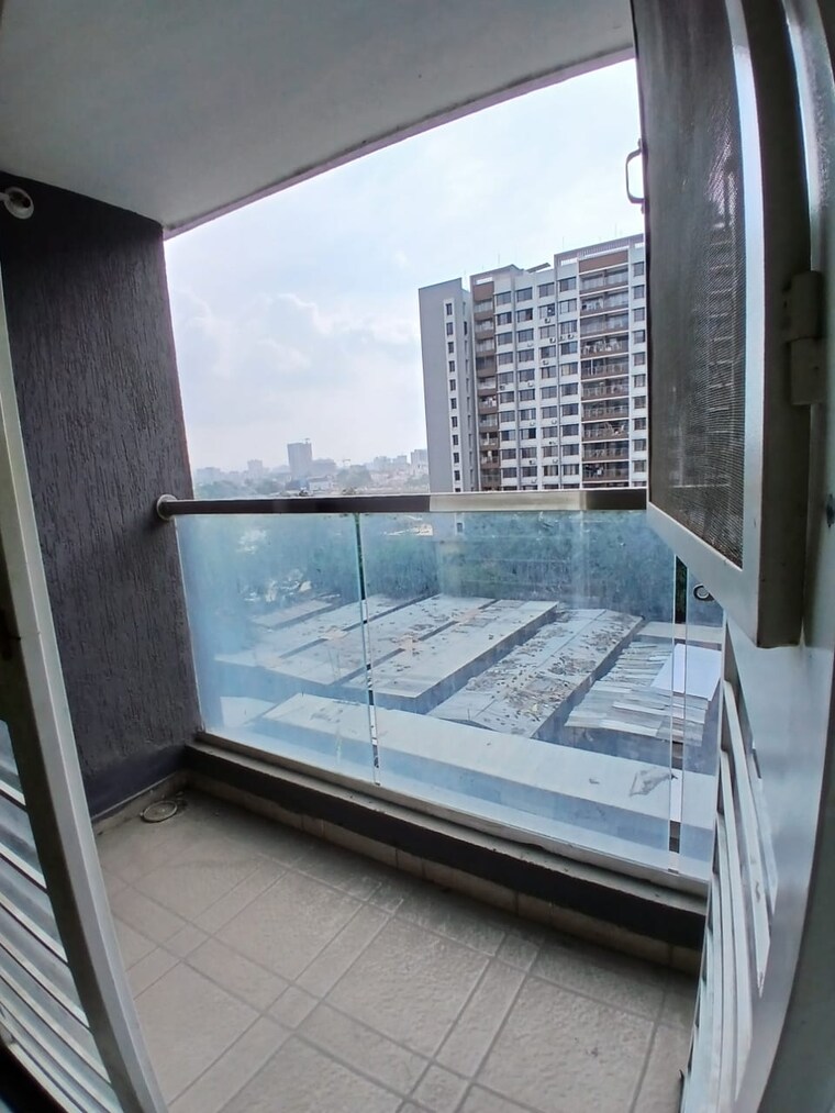 Bedroom, kohinoor-zen-estate 2 Bedroom 752 Sq.Ft. Apartment In Kharadi Pune 9289858