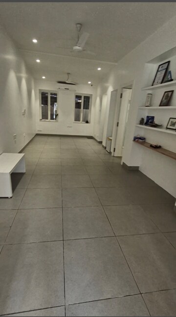  Shop For Rent in Bandra West