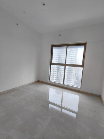 Room in 2 BHK Apartment at Worli – for Rent