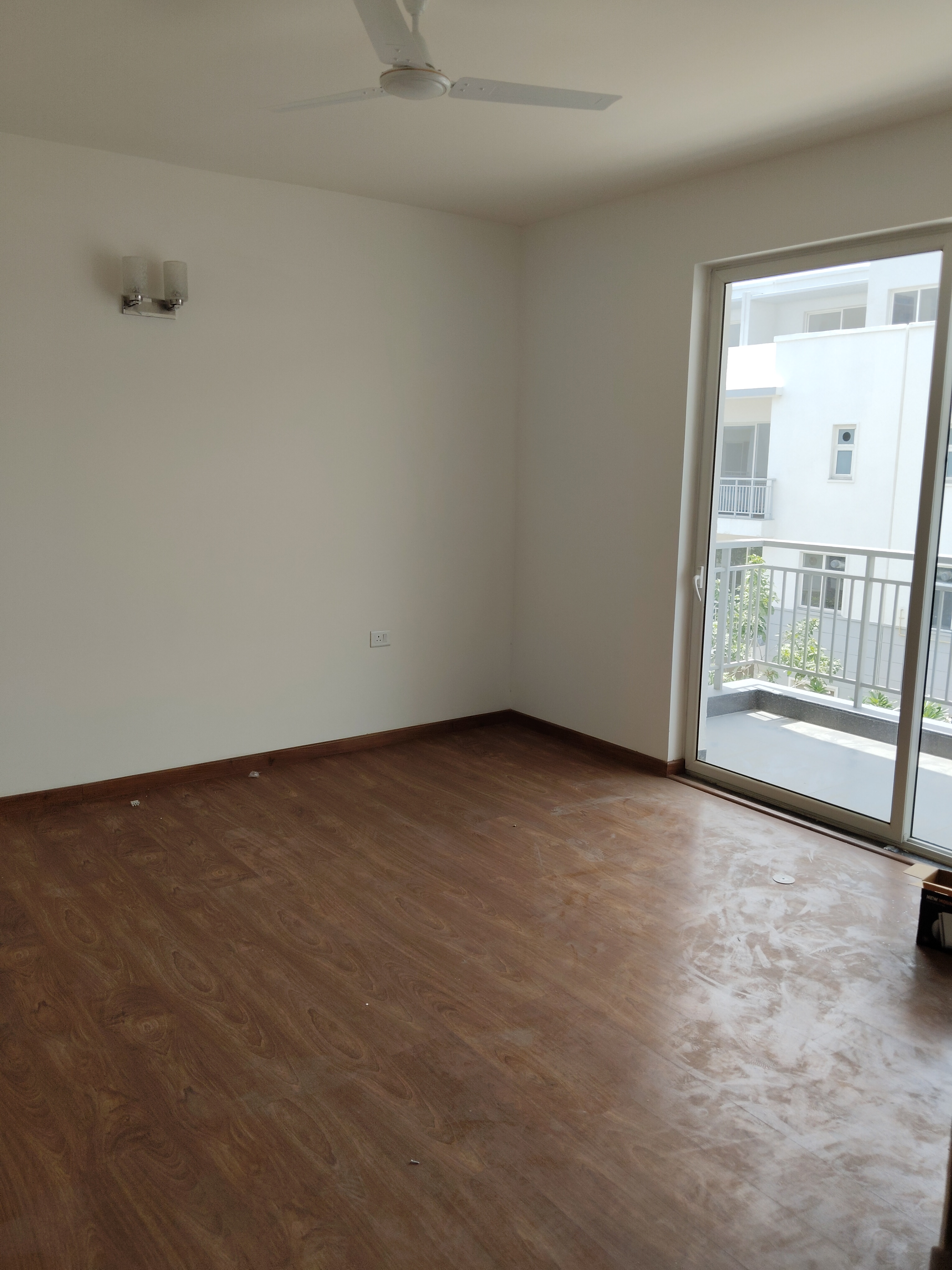 3 BHK + Servant Room Apartment For Sale in Jaypee Greens Star Court