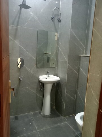 Bathroom in 3 BHK Builder Floor at Vip Road – for Sale