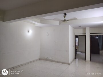 Room in 2 BHK Builder Floor at Mehrauli – for Rent