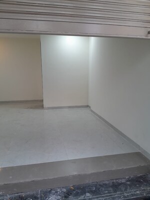 Room in  Shop at Amar Shree Krupa CHS, Borivali East – for Rent