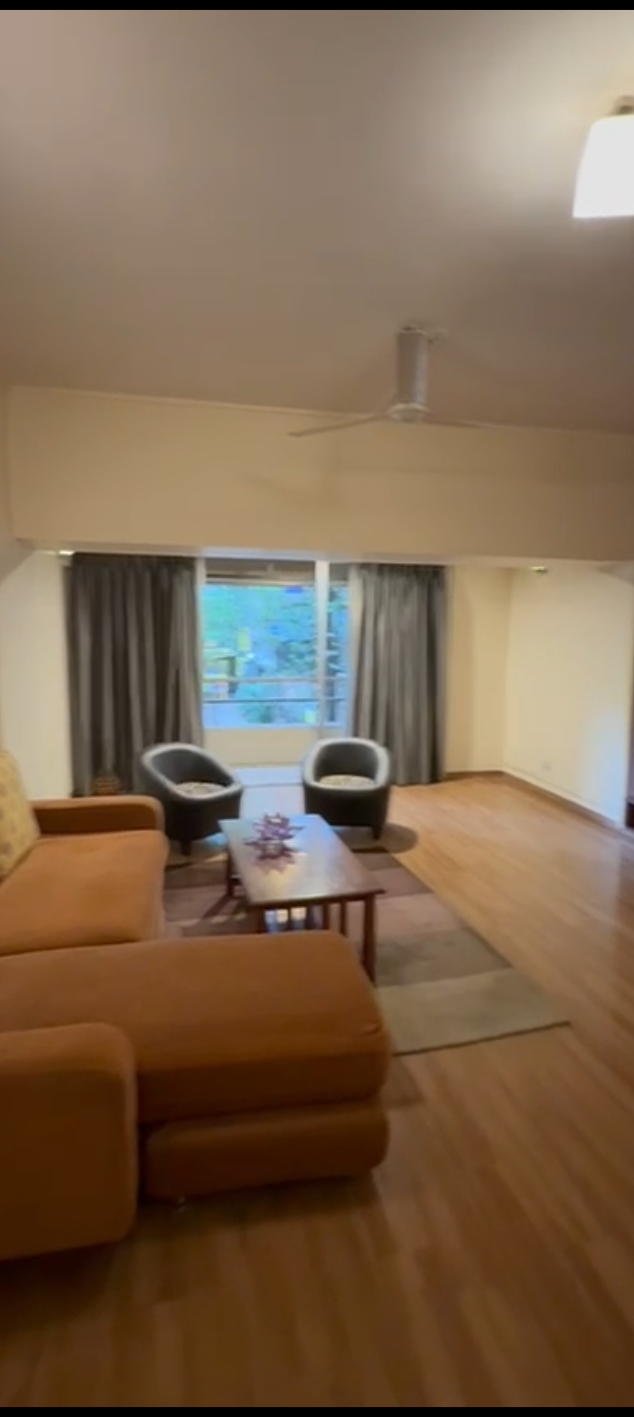 2 BHK 1300 Sq.Ft. Apartment in Koregaon Park CHS