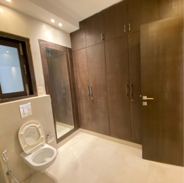 Bathroom in 4 BHK Builder Floor at Saket – for Rent