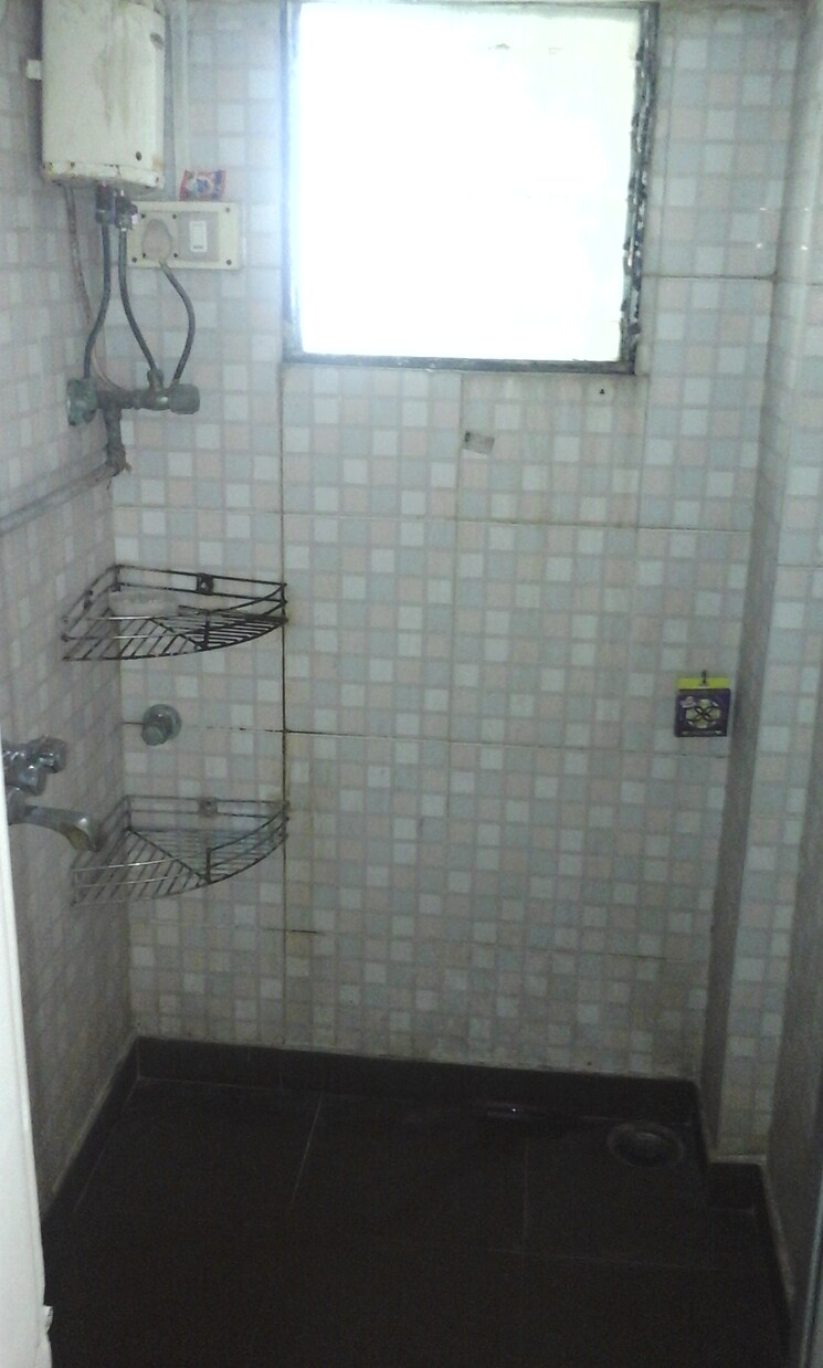Bathroom, rebello-enclave-midc 1 Bedroom 565 Sq.Ft. Apartment In Andheri East Mumbai 9290185