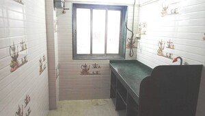 1 RK Apartment For Rent in Bindra Complex, Andheri East