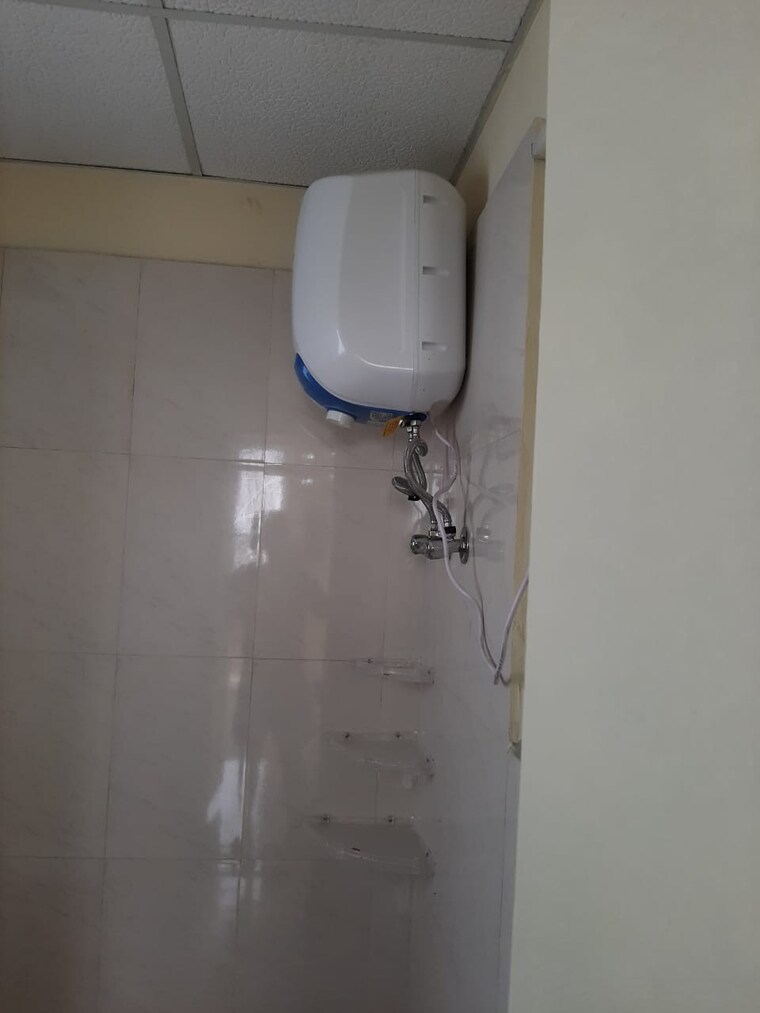 Bathroom, pyramid-pride 2 Bedroom 678 Sq.Ft. Apartment In Sector 76 Gurgaon 9290354