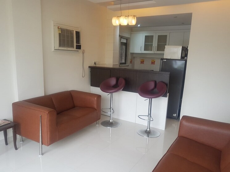 Living Room, khar west 1 Bedroom 550 Sq.Ft. Apartment In Khar West Mumbai 9290276