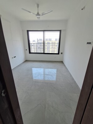 Room in 2 BHK Apartment at Unique Youtopia, Kharadi – for Sale