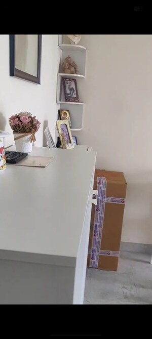 Furnished Amenities in 2 BHK Apartment at Sai Dham CHS Jogeshwari East, Jogeshwari East – for Rent