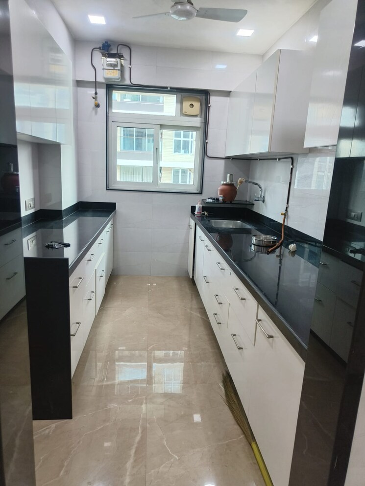 Kitchen, dadar east 2 Bedroom 780 Sq.Ft. Apartment In Dadar East Mumbai 9290330