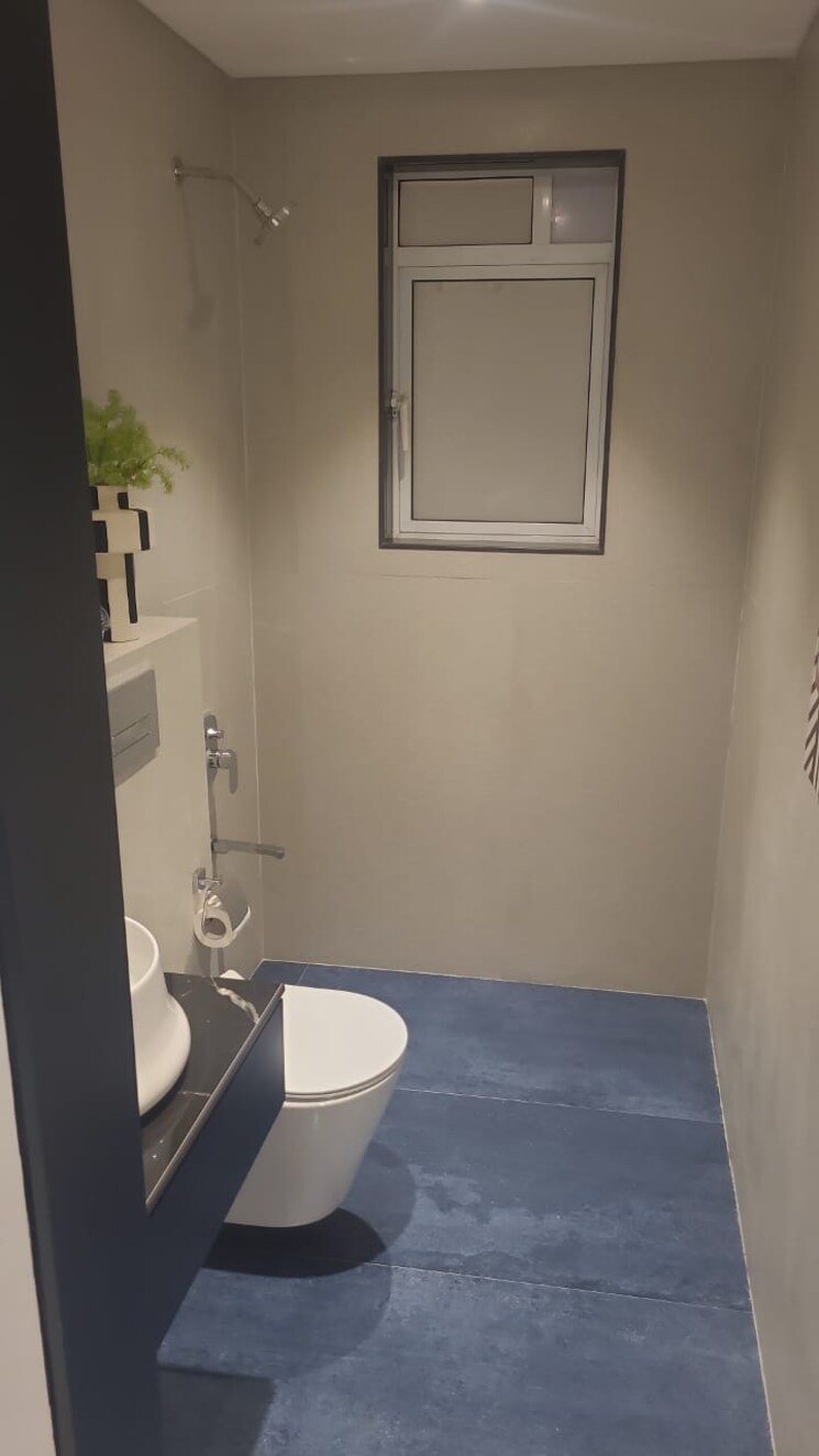 Bathroom, yukti-anchor-point-oasis 3 Bedroom 980 Sq.Ft. Apartment In Malad West Mumbai 9290357