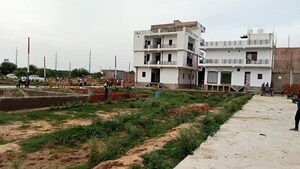  Plot For Sale in Sector 20