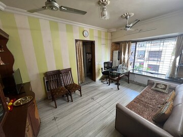 1 BHK Apartment For Rent in Malad East