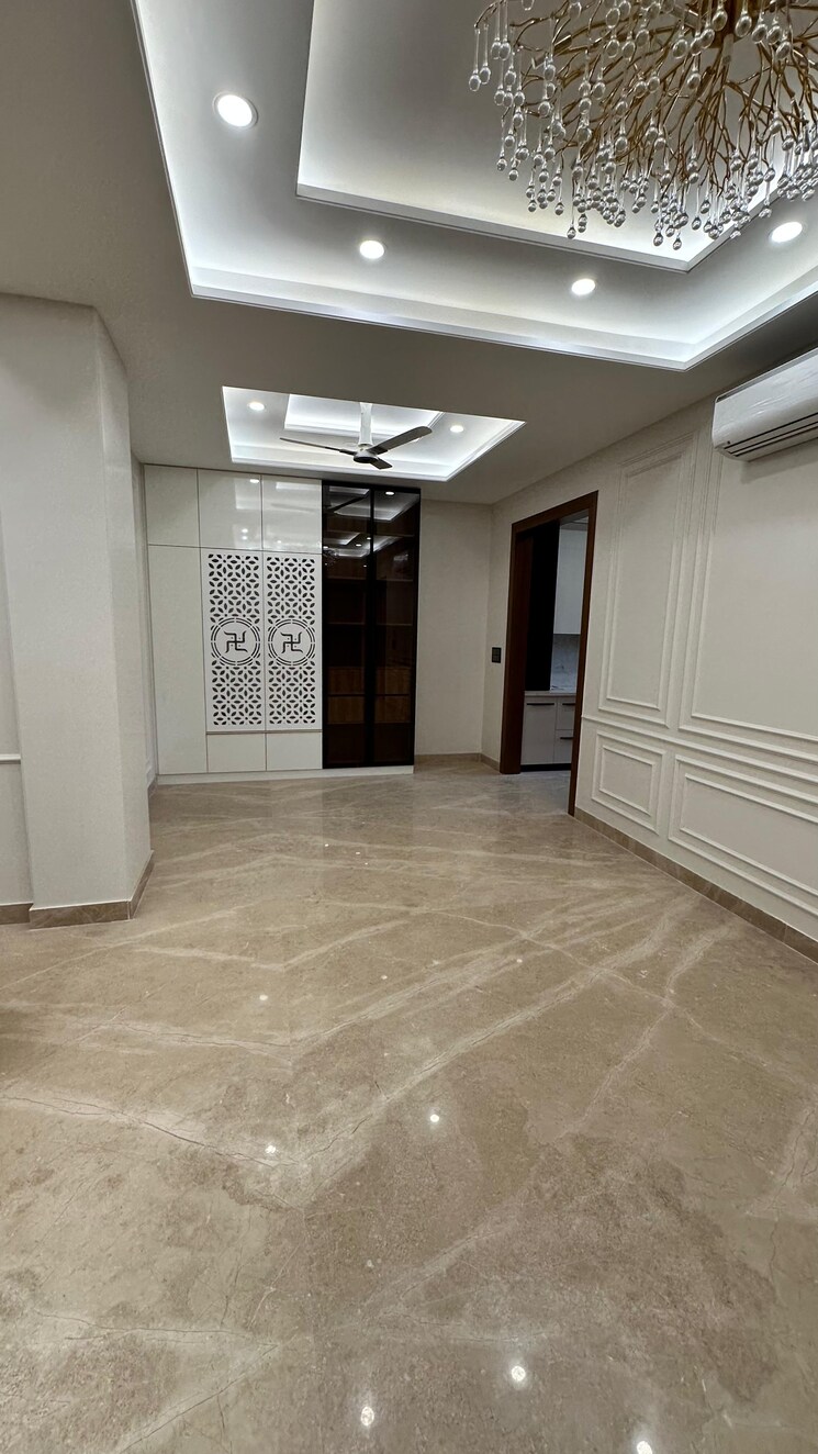 Room, ansal-api-esencia 3 Bedroom 2000 Sq.Ft. Builder Floor In Sector 67 Gurgaon 9290376