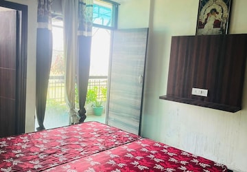 Bedroom in 4 BHK Apartment at Pir Machalla – for Sale