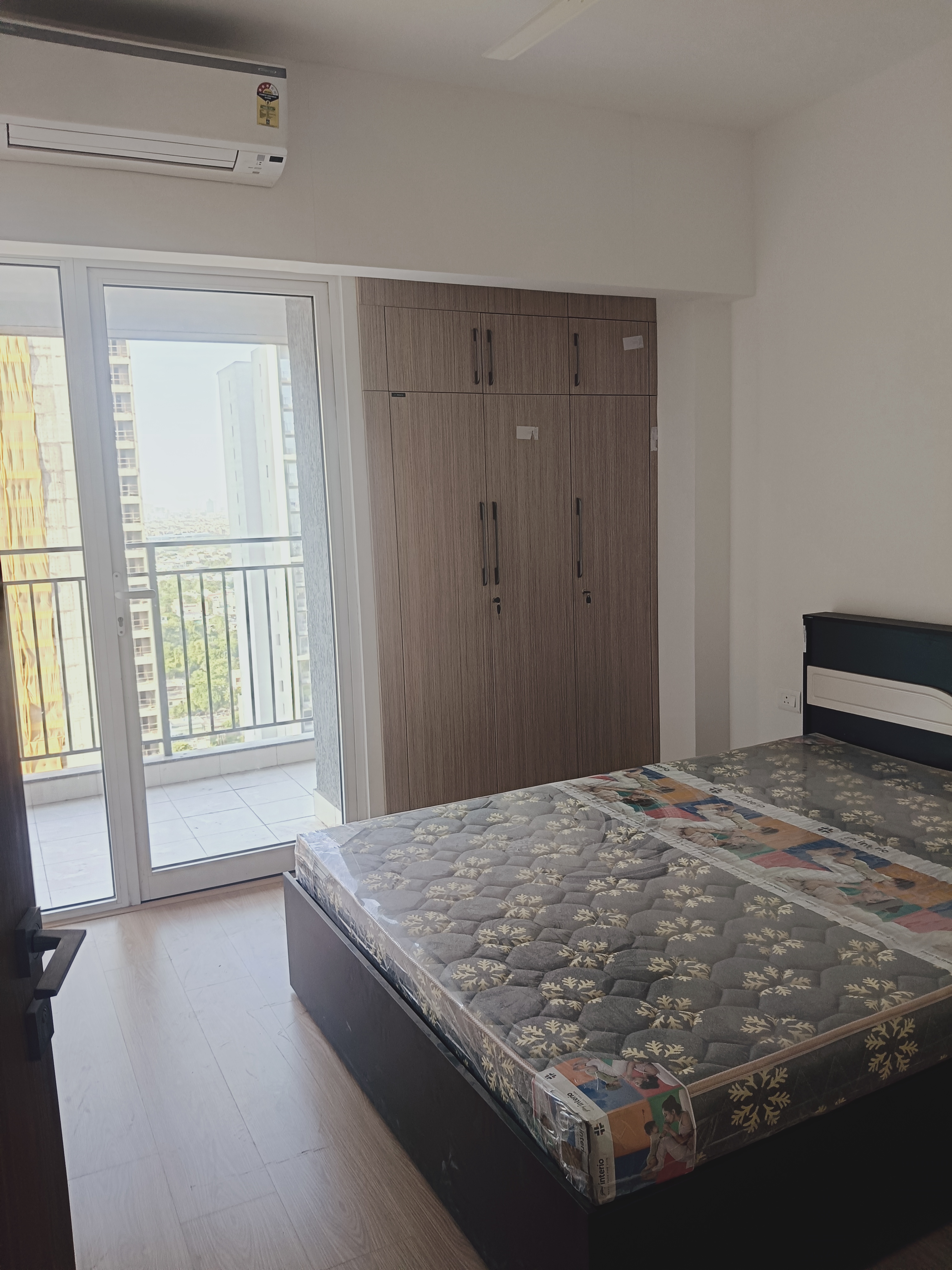 3 BHK 1545 Sq.Ft. Apartment in Godrej Woods