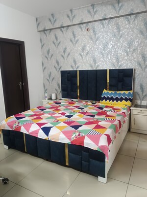 Bedroom in 2.5 BHK Apartment at Gulshan Bellina, Sector 16 Greater Noida – for Rent